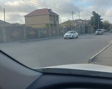 Sarayda yol kənarı 6 sot torpaq satışı