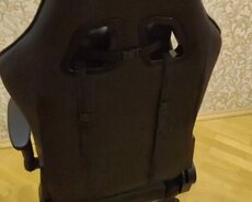 Cougar Armor Elite Black/orange oyun kreslosu