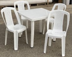 Masa və oturacaqlar