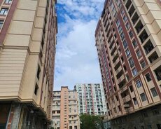 Nərimanov m/s, Metroparkın yanı