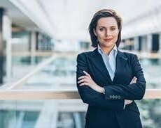 Ofis Meneceri tələb olunur