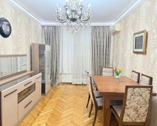 Gəncə prospektində 2 otaqlı tam əşyalı əla mənzil