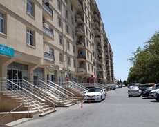 E. Akademiyasi metrosu