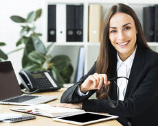 Təqaüddə olan müəllimlərə ofis daxili iş təklifi