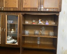 Klassik üslubda böyük divar vitrin-mebel dəsti