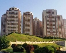 Yasamal Rayon 3 otaqlı qiyməti münasib mənzil Satılır