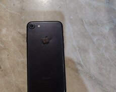 Iphone 7 yaddaş 32 rəngi qara