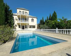 Buzovnada bağ evi satılır