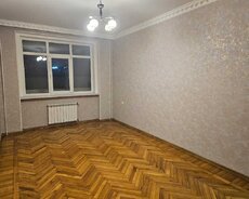 Bakixanov qes. 3 otagli satilir