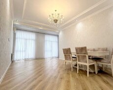 Tibb Universiteti yaxınlığında