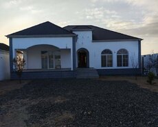 Albalı bağ massivində 4 otaqlı ev satılır