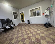 Qaraçuxur qes, həyət evi satilir