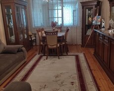 Qaraçuxurda 3 otaqlı əla mənzil