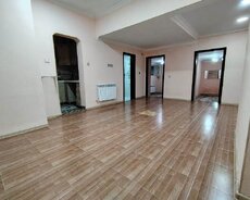 Musabəyov parkının yanında 3 otaq satılır