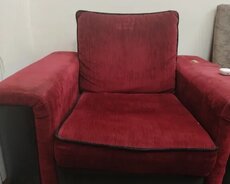 Kreslo satılır Qiyməti Sadece 30 manat