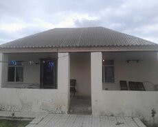 Bilgəh qəsəbəsində həyət evi satılır