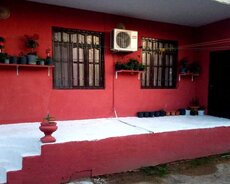 Maştağa qəsəbəsində həyət evi satılır