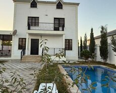 Şüvəlanda bağ evi satılır