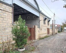 Bərdə şəhərində həyət evi satılır