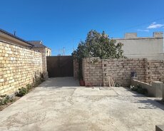 6 sotda 6 otaqlı ev satilir