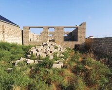 Savalanda 3 sot yari tikili ev satilir