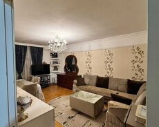 Əhmədli metrosuna yaxın 2 otaqlı əla mənzil