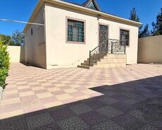 3 otaqlı kürsülü ev satılır