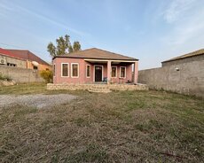 Savalan yaşayış massivində 4 otaqlı ev satılır