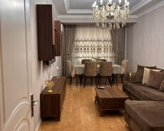 Gəncə prospektində 4 otaqlı tam əşyalı əla mənzil