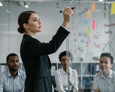 Satış meneceri tələb olunur