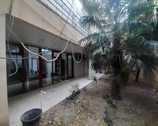 Gənclikde 4 otaqli ofis icarəsi