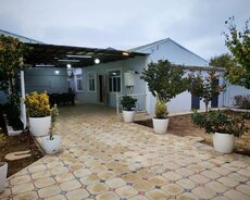 Maştağada həyət evi satılır