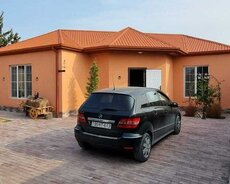 Buzovnada bağ evi satilir