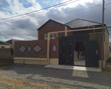 Savalan yaşayış massivində 3 otaqlı ev satılır