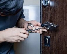 Qapı ustası zamok ustası