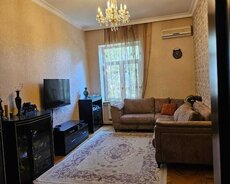 E. akademiyasi metrosu