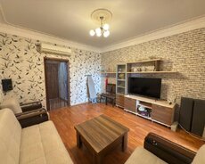 Xətai rayonu, 8 Noyabr pr