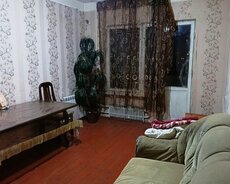 satılır . 4 otaq. Bakıxanov qəsəbəsi