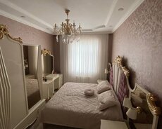 Gənclər Parkının yanında 3 otaqlı əla mənzil