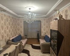 Xalqlar Dostluğunda 3 otaqlı əla mənzil