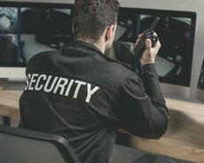 Klinika üçün mühafizəçi tələb edilir (ünvan inşaatçılar)