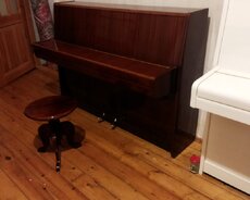 Pianinoların zəmanətli satışı