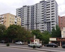 3№li Asan xidmətin yanında 3 otaqlı mənzil satılır