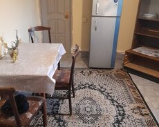 Tələbə qızlar üçün kirayə ev