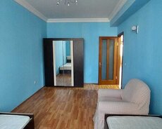 3 otaq 120 kv təmirli mənzil kirayə verilir