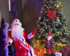 Şaxta baba Qarqız sifarişi