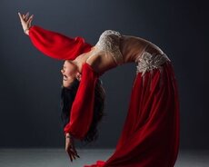 Oriental rəqqasələr