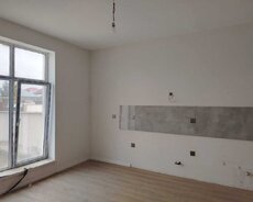 Savalan yaşayış massivində 3 otaqlı ev satılır