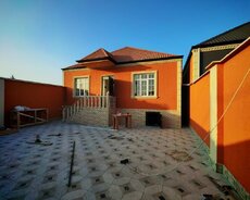 Maştağa qəsəbəsində 3 otaqlı ev satılır