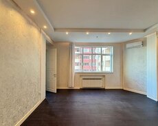 Nəsimi bazarına yaxın 3 otaqlı mənzil satılır